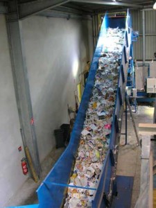 Tapis d'alimentation de la presse à balle Tapis d'alimentation de la presse à balle